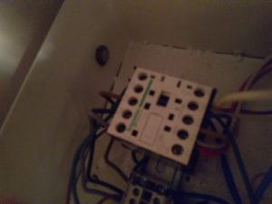 Brza i profesionalna Zamena FID sklopke Beograd. Hitne intervencije, provera instalacije i ugradnja zaštitne sklopke uz garanciju.