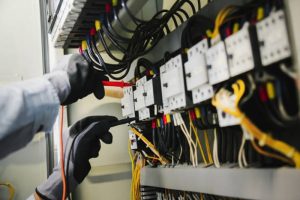Potreban električar u Beogradu za Razvodna tabla cena ugradnje Beograd. Efikasno, pouzdano i brzo dolazak na adresu: 062 88 95 111 Toma